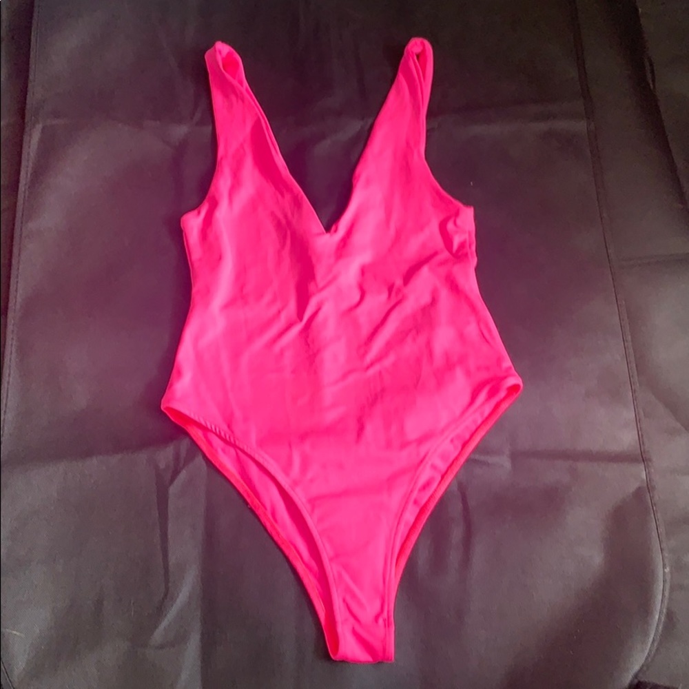 NEON PINK BODYSUIT LEOTARD SUPER CUTE NEW